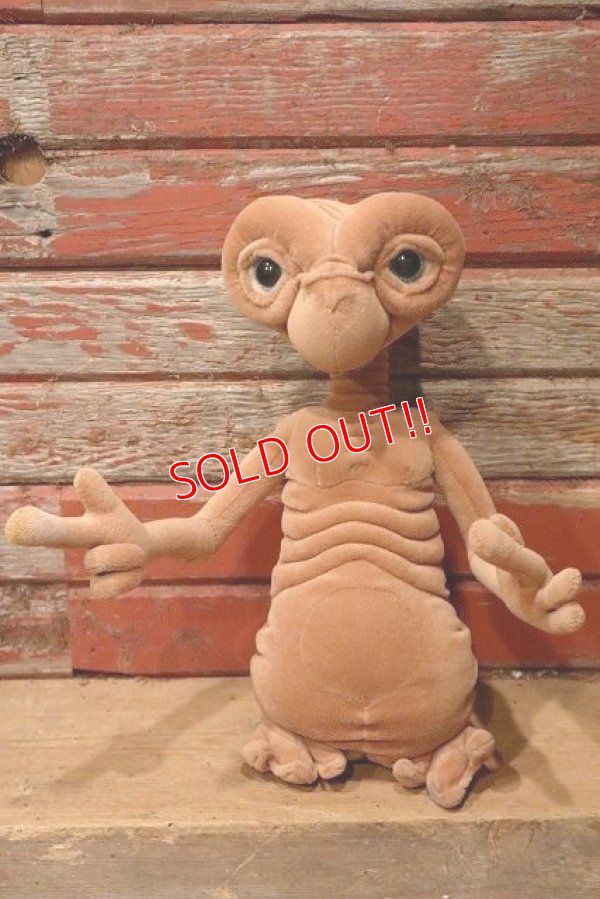 画像1: ct-220801-28 E.T. / TOYS "R" US 2002 Plush Doll