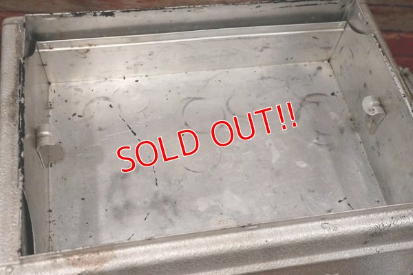 画像12: dp-220801-16 Coca Cola / 1960's Cooler Box