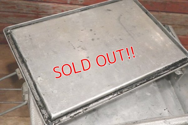 画像11: dp-220801-16 Coca Cola / 1960's Cooler Box