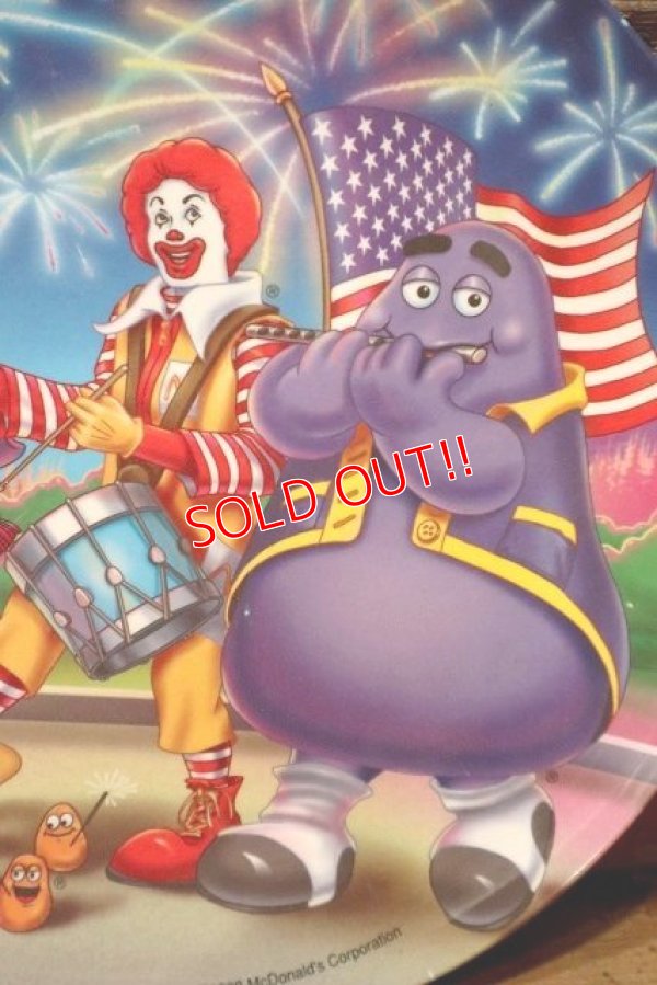 画像2: ct-191101-29 McDonald's / 1998 Collectors Plate "Independence Day"