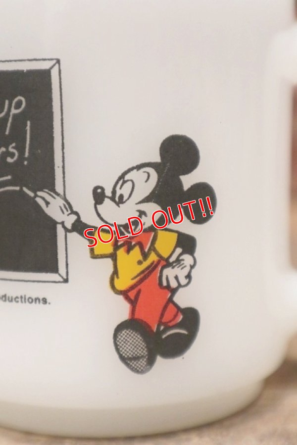 画像2: gs-220810-02 Mickey Mouse / Glasbake 1960's-1970's School House Mug