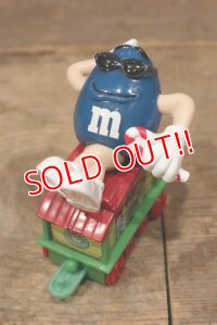 ct-220601-01 MARS / M&M's 2000's Train Candy Container Topper