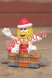 ct-220601-01 MARS / M&M's 2000's Train Candy Container Topper