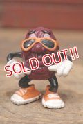 ct-201114-125 California Raisins / 1987 PVC Figure "Ben Indasun"