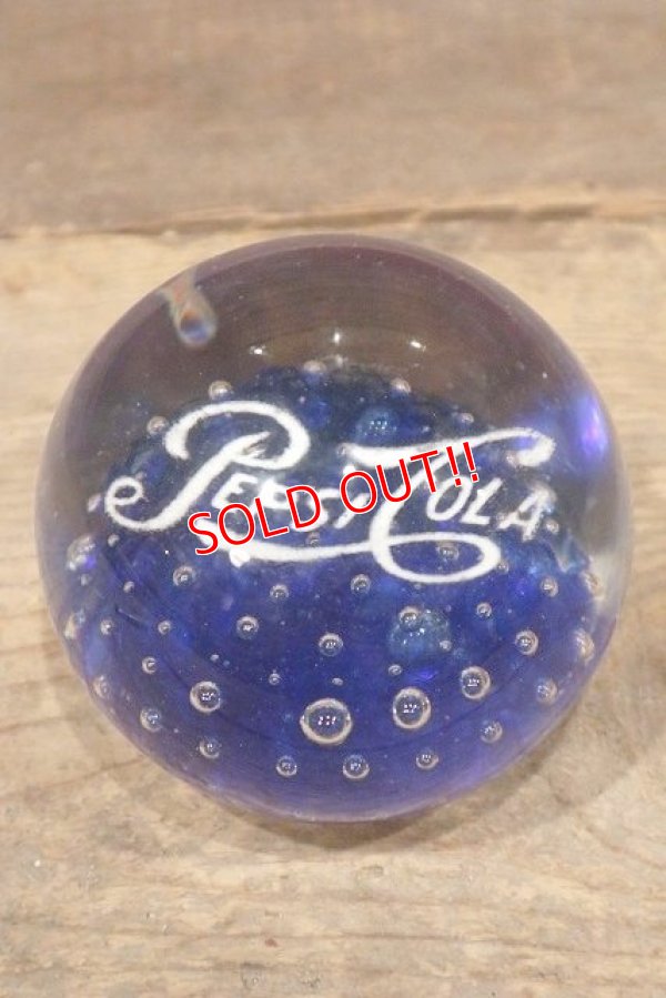 画像1: dp-220401-292 Pepsi-Cola / 1950's Bubble Glass Paperweight