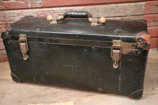 画像1: dp-220901-16 BELL SYSTEM / Vintage Serviceman Tool Box