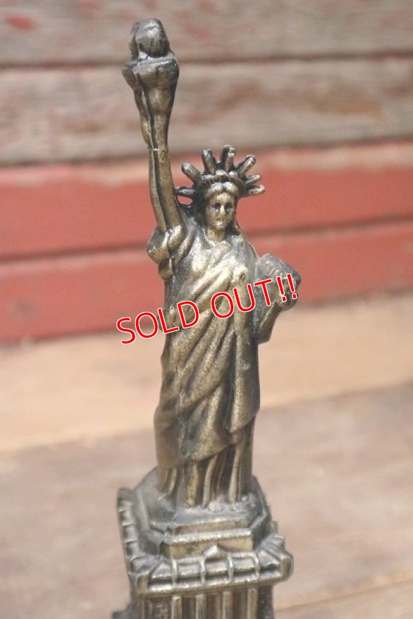 画像2: dp-220601-42 Statue of Liberty / Vintage Statue
