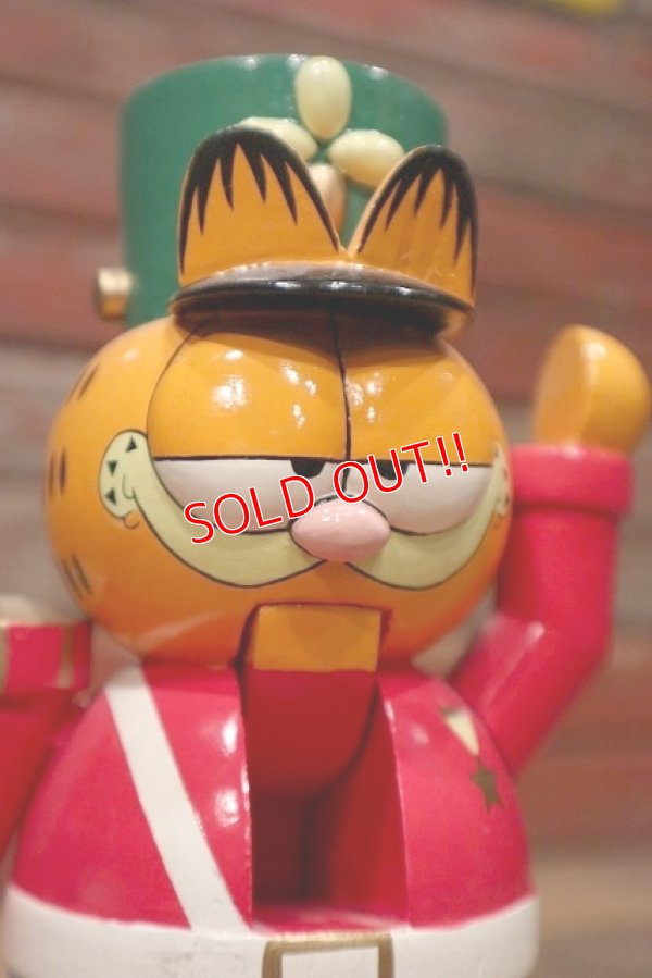 画像2: ct-220901-14 Garfield / Enesco 1980's Wooden Christmas Nutcracker