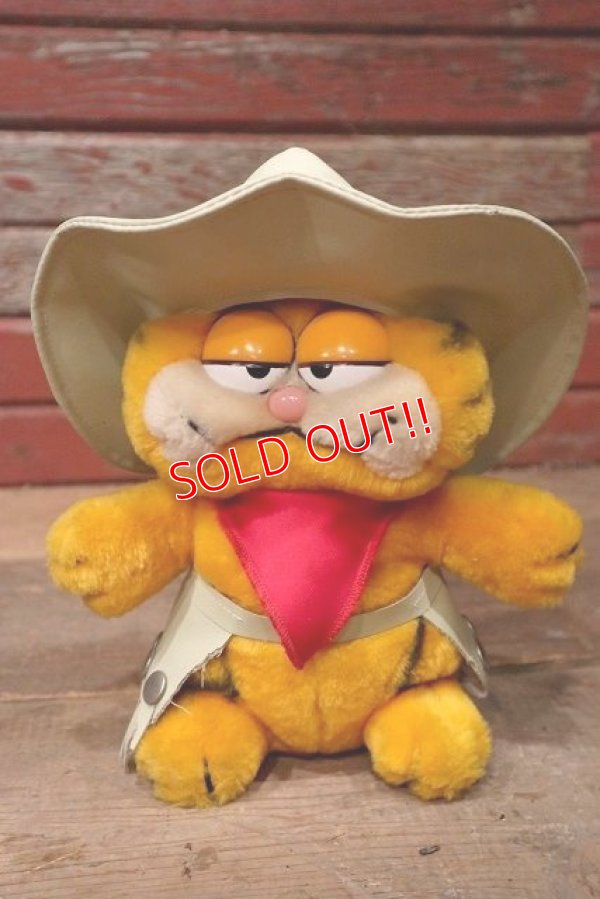 画像1: ct-220901-14 Garfield / DAKIN 1980's Plush Doll "Cowboy"