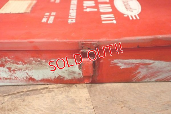 画像4: dp-220901-23 Arcade / Vintage FIRST AID KIT BOX