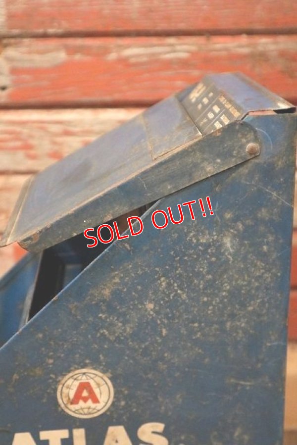 画像8: dp-220901-30 ATLAS RADIATOR HOSE CRAMPS / 1950's Display Rack