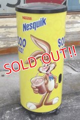 ct-220901-16 Nestlé / Quik Bunny 1990's Cooler Box