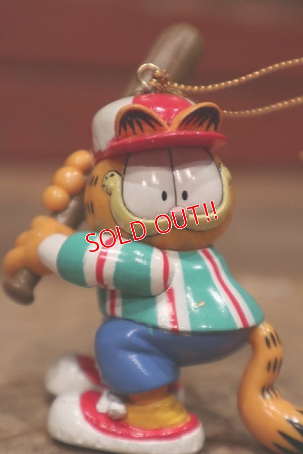 画像2: ct-220901-14 Garfield / 1996 Christmas Ornament "Baseball Player"