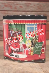 ct-220601-01 MARS / M&M's 1998 Christmas Village Series Number 07 Canister Can