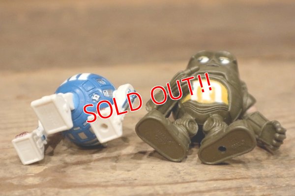 画像7: ct-220601-01 M&M's × STAR WARS / 2005 PVC Figure "C-3PO & R2-D2"