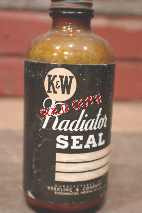 画像2: dp-220901-100 K&W Radiator SEAL / 5 OZ. Vintage Glass Bottle