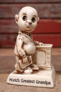 ct-220901-15 R & W BERRIES 1970's Message Doll "World's Greatest Grandpa"