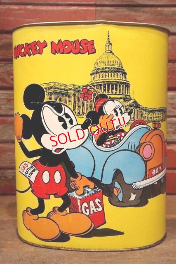 画像4: ct-221101-06 Mickey Mouse & Minnie Mouse / CHEINCO 1970's Tin Trash Box