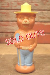 ct-221101-26 SMOKEY  BEAR / 1960's Soaky