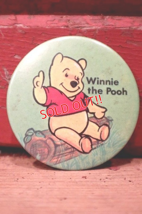 画像1: ct-221101-16 Winnie the Pooh / 1970's Pinback