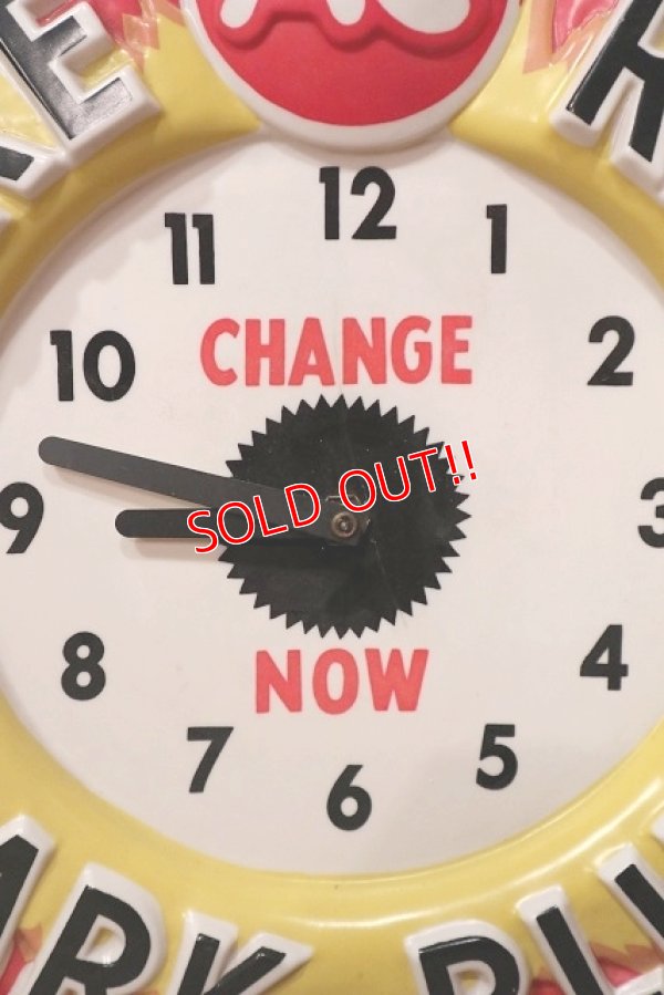 画像7: dp-221101-57 AC FIRE RING SPARK PLUGS / 1960's Lighted Clock