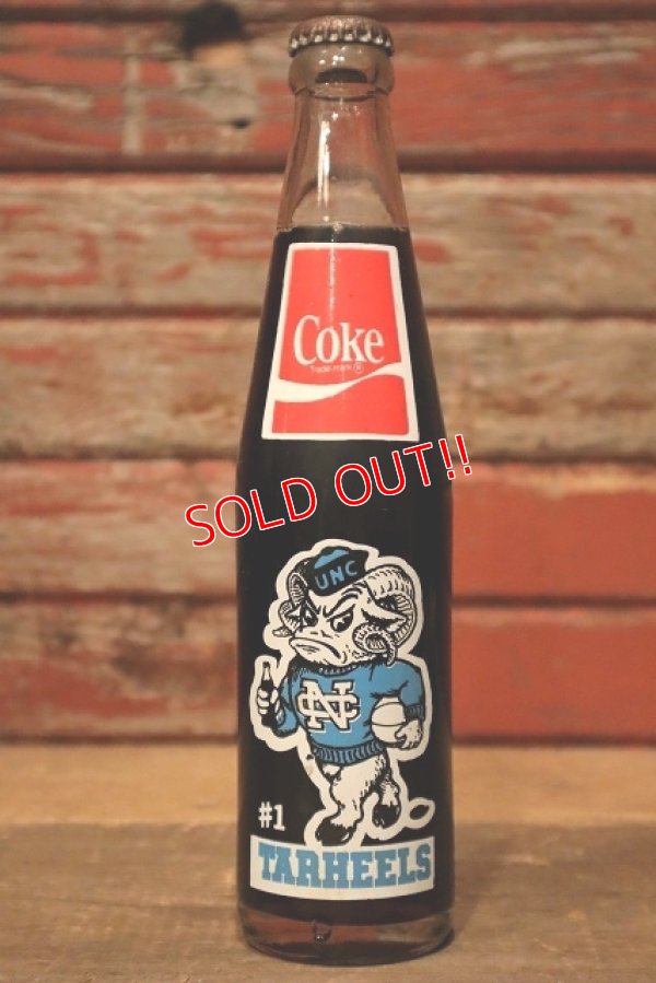 画像1: dp-210301-104 Coca Cola / 1982 University of North Carolina at Chapel Hill Tar Heels Bottle