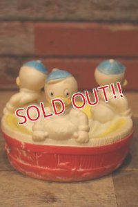 ct-221201-23 Huey, Dewey and Louie / Sun Rubber 1950's-1960's Rubber Soap Tub