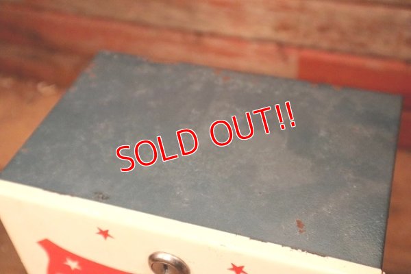 画像7: dp-221201-22 U.S. POSTAGE STAMPS / 1960's Vending Machine