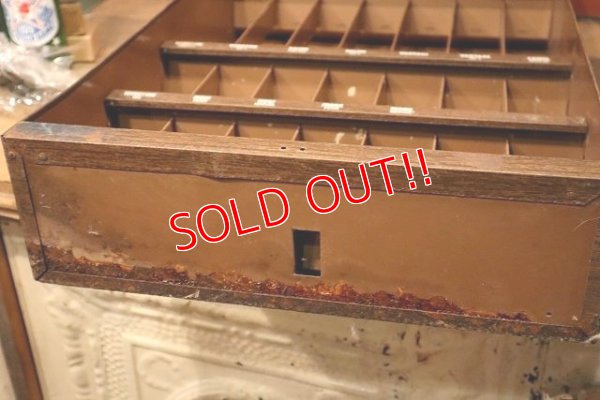 画像11: dp-221201-24 Winston Salem / Vintage Cigarette Store Display Rack