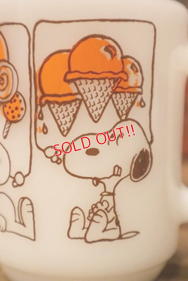 画像2: ct-230101-02 Snoopy / Fire-King 1960's-1970's Mug "Sweets"