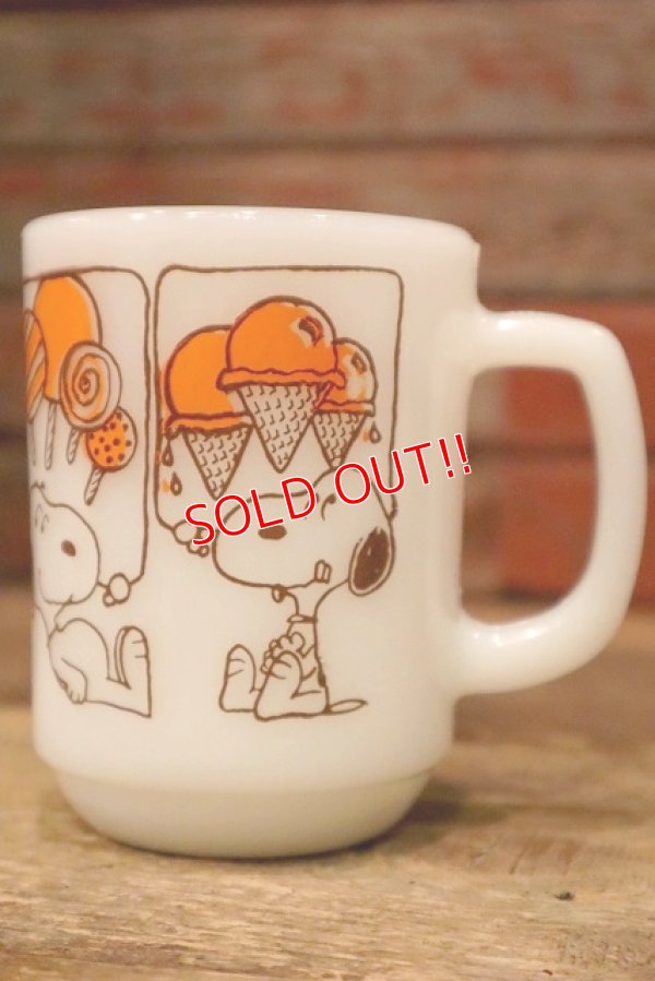 画像1: ct-230101-02 Snoopy / Fire-King 1960's-1970's Mug "Sweets"