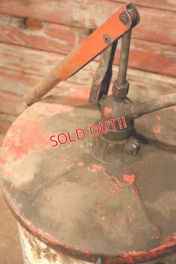 画像7: dp-230101-41 AMOCO / 1960's 5 U.S. GALLONS OIL CAN