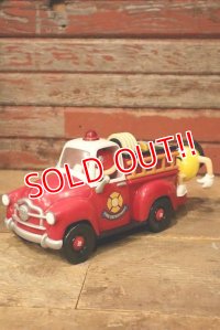 ct-230101-15 Mars / M&M's Dispenser "Fire Truck"