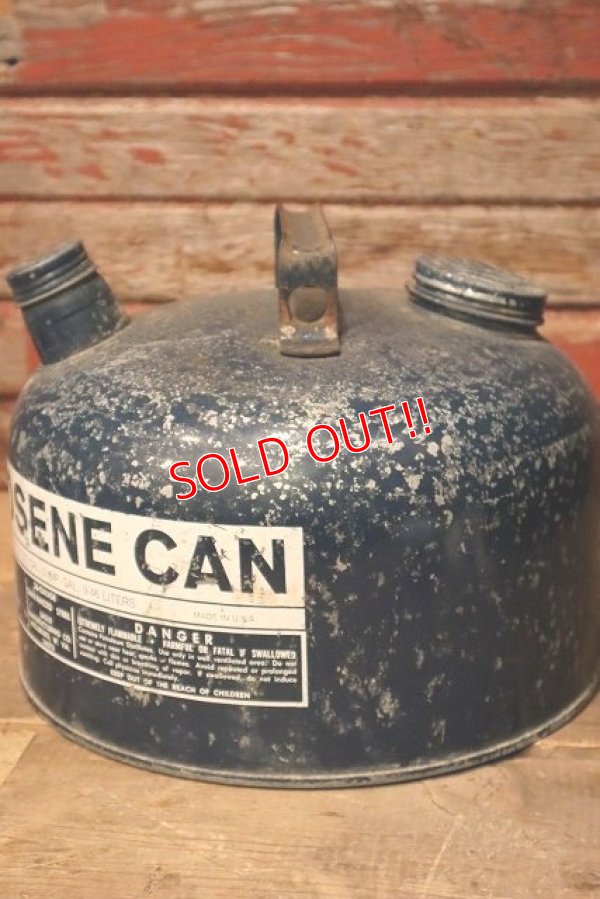画像4: dp-230101-86 Eagle Manufacturing / Model 302 KEROSENE Carry Can