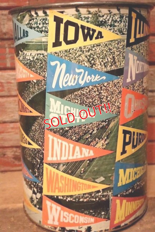 画像3: dp-230201-06 College Pennant / 1970's Trash Box