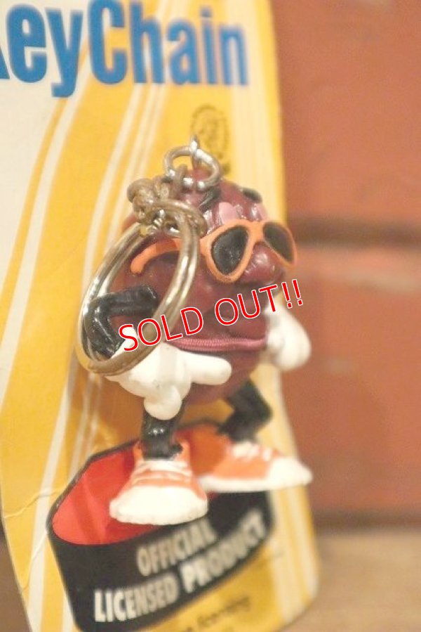 画像3: ct-221201-53 California Raisins / 1987 PVC Keychain  "Ben Indasun"