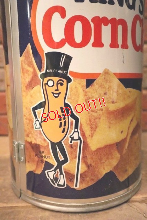 画像2: ct-230101-14 PLANTERS / MR.PEANUT 1972 Corn Chips Metal BBQ Grill