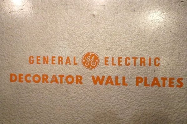 画像2: dp-230201-40 GENERAL ELECTRIC / DECORATOR WALL PLATES Metal Box
