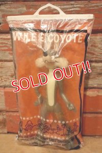 ct-230201-24 Wile E. Coyote / DAKIN 1968 Figure