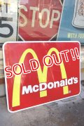 dp-230101-71 McDonald's / Large Road Sign