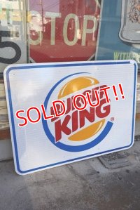 dp-230101-67 BURGER KING / Large Road Sign
