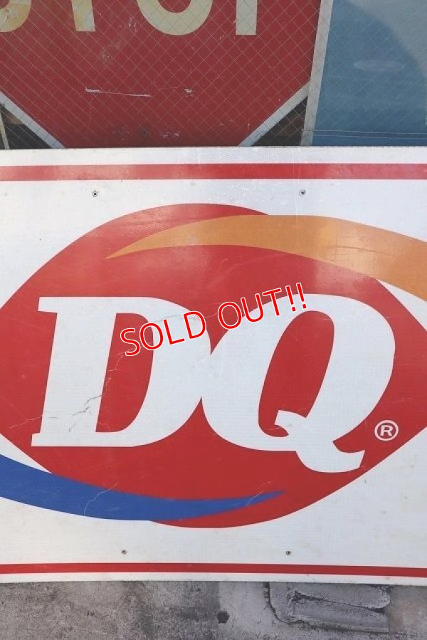 画像2: dp-230101-68 DQ (Dairy Queen) / Large Road Sign