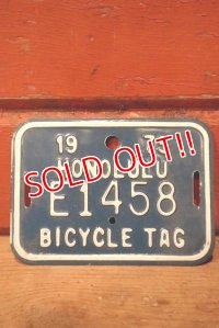 dp-230101-90 Hawaii Honolulu / 1975 Bicycle Tag