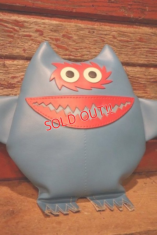 画像2: ct-230301-20 Uniroyal / 1970's Nauga Monster