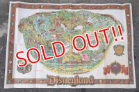 ct-230301-91 Disneyland / 1983 Guide Map Poster