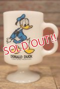 kt-230301-02 Donald Duck / Federal 1970's Footed Mug