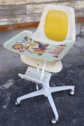 ct-230101-10 McDonald's / 1970's Kid's Chair