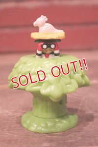 ct-230301-01 McDonald's / 1996 SAFARI "Hamburglar in a Tree Top" Happy Meal Toy