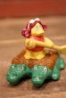 画像2: ct-230301-01 McDonald's / 1996 SAFARI "Birdie on Alligator Raft" Happy Meal Toy (2)
