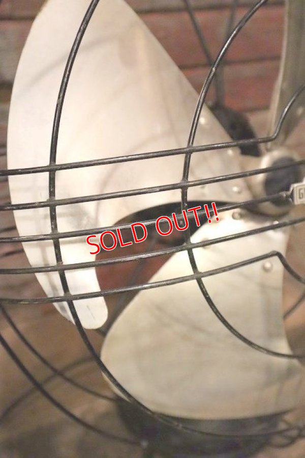 画像3: dp-230301-26 GENERAL ELECTRIC / 1940's Metal Electric Fan